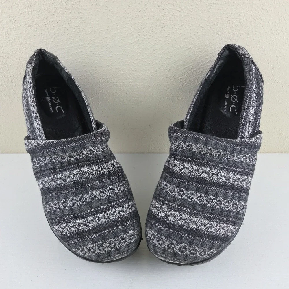 Born B.O.C. Gray/Black Slip On Fabric Clogs Heels Mules Women's Size 8 M